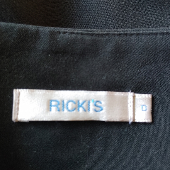 Skirt - Picture 3 of 3